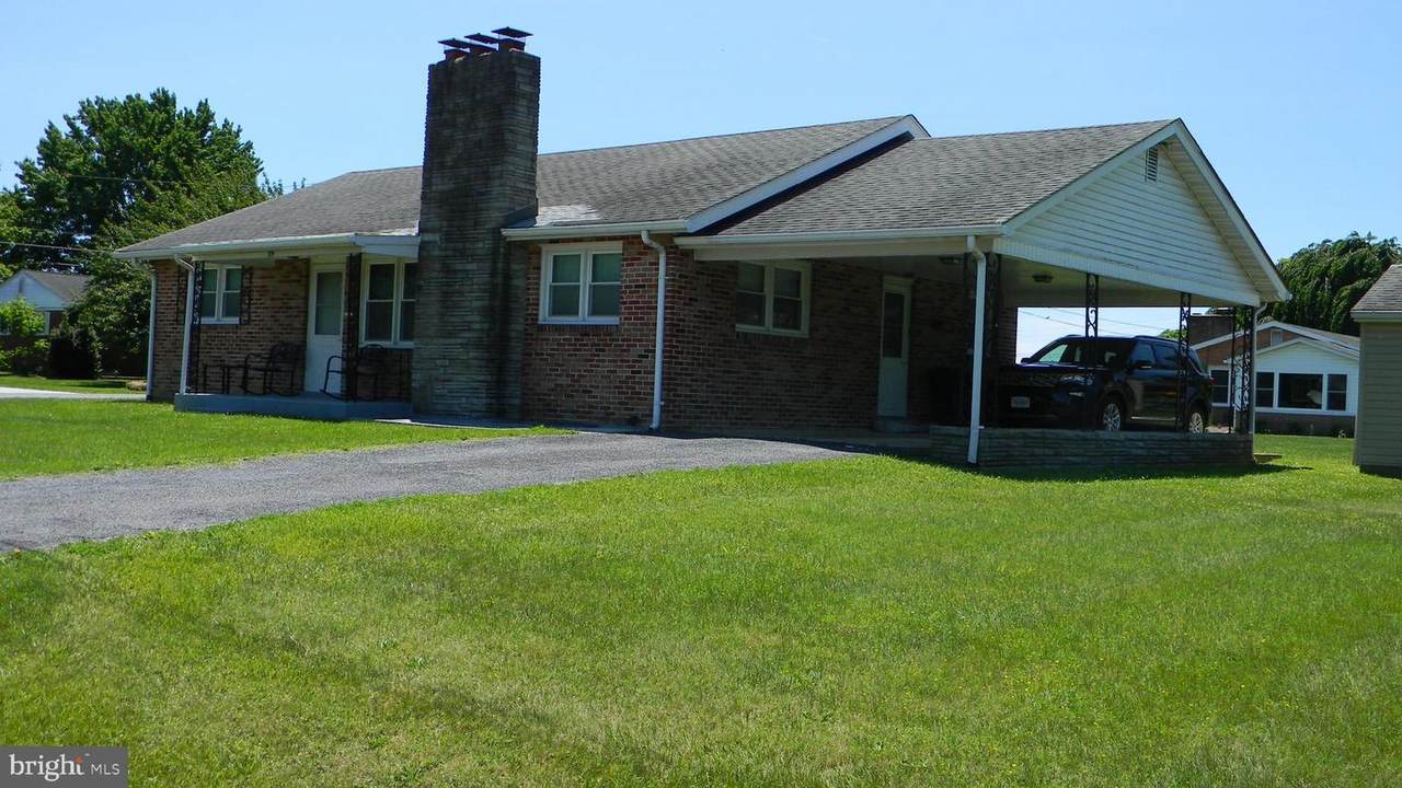 129 Apple Avenue - Photo 1