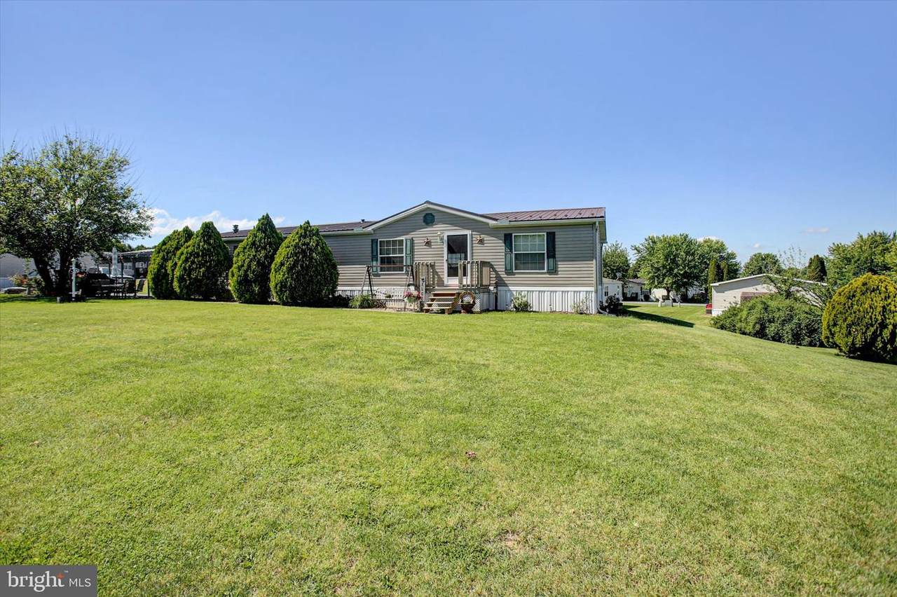 64 Tiffany Drive - Photo 1