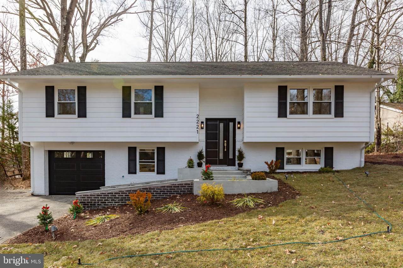 2221 Harpoon Drive - Photo 1