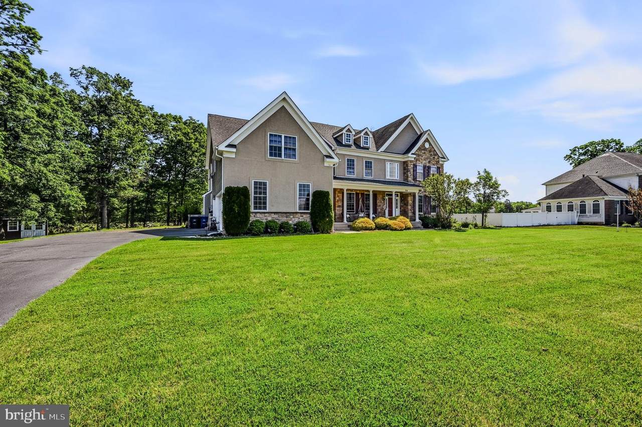 704 Rachel Drive - Photo 1