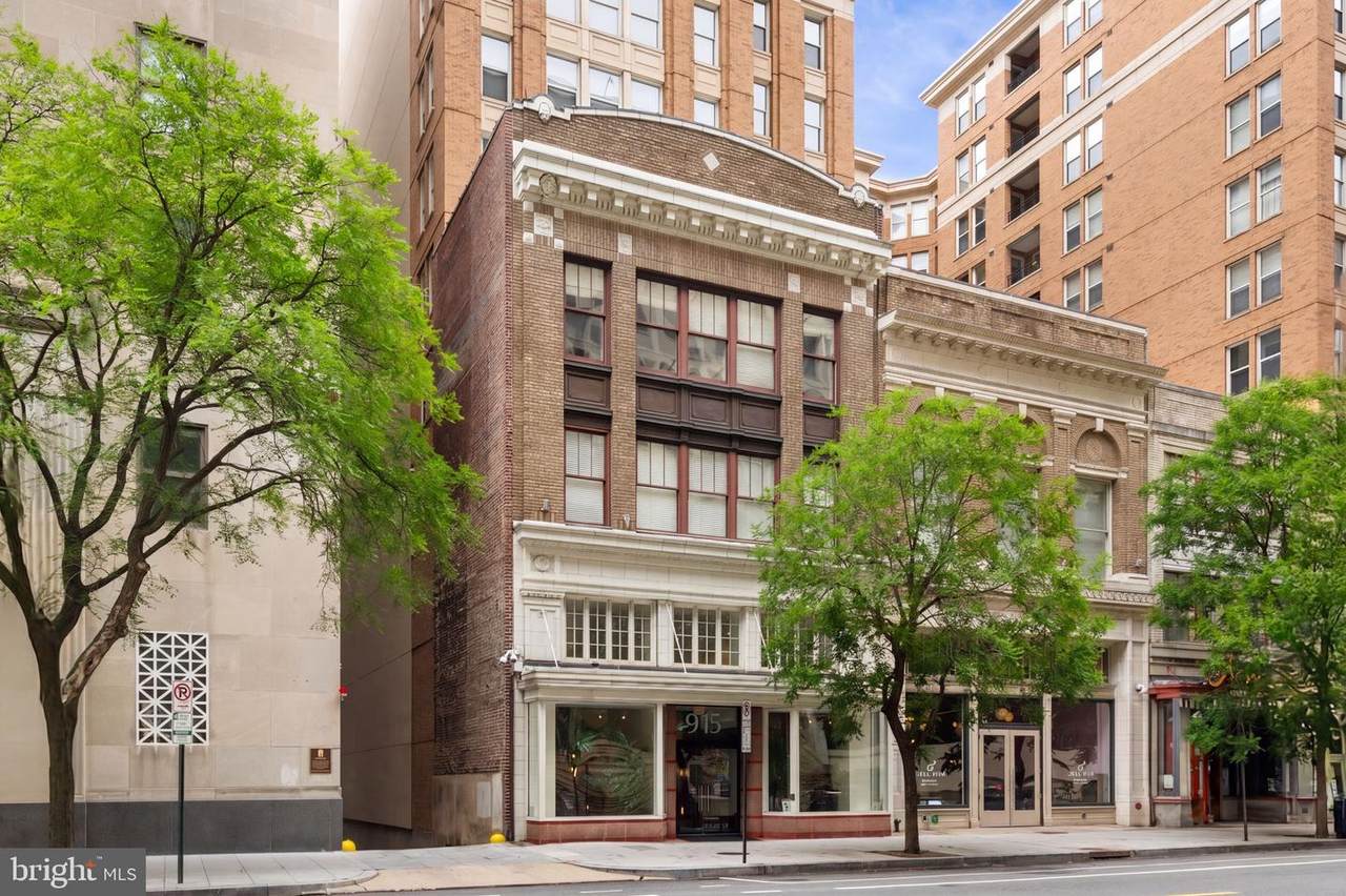 915 E Street - Photo 1