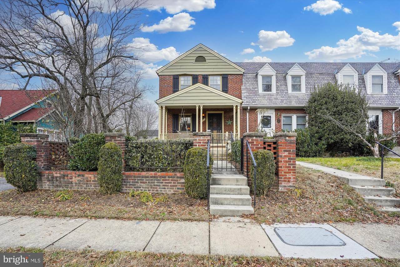 216 Nelson Avenue - Photo 1