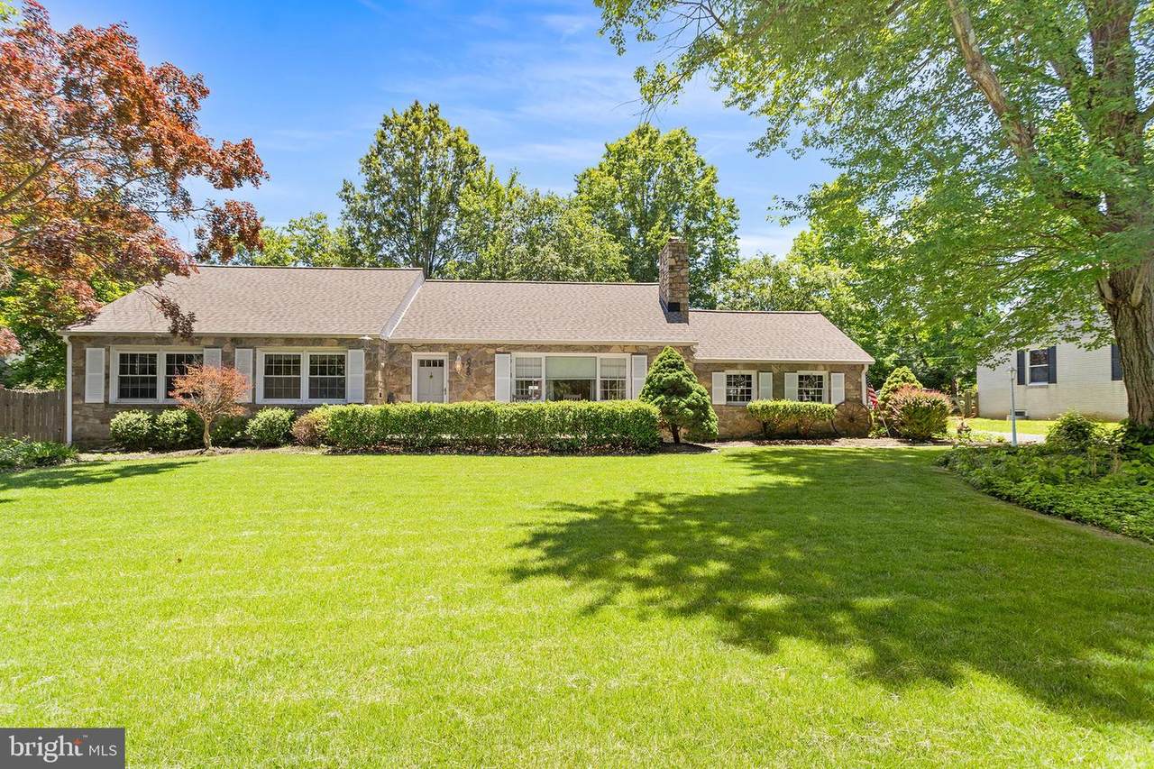 628 Wilson Road - Photo 1