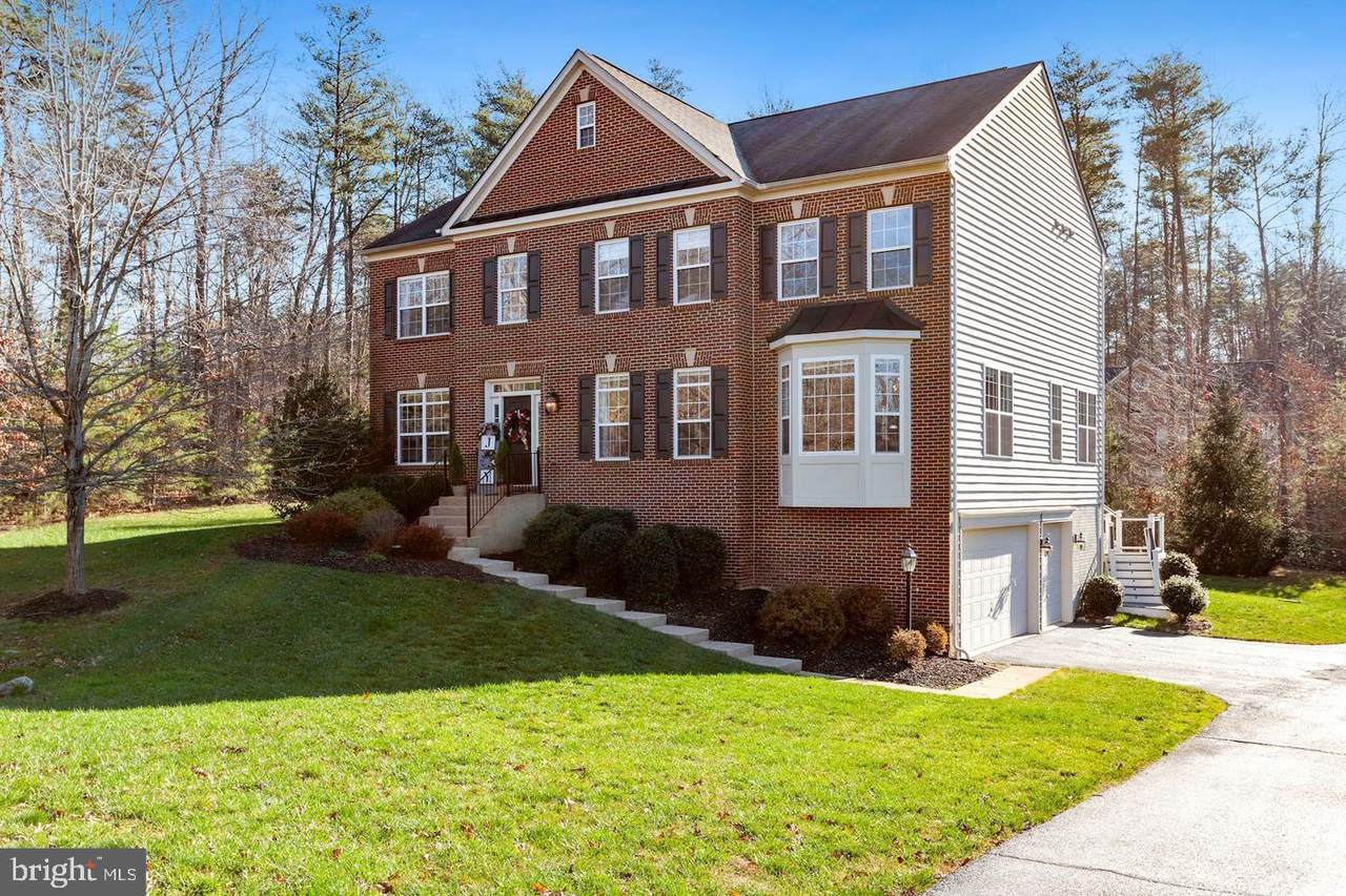 5401 Tomlinson Drive - Photo 1