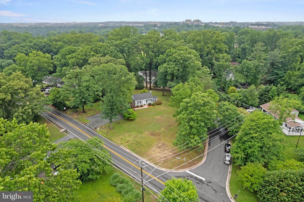 12131 Waples Mill Road - Photo 1