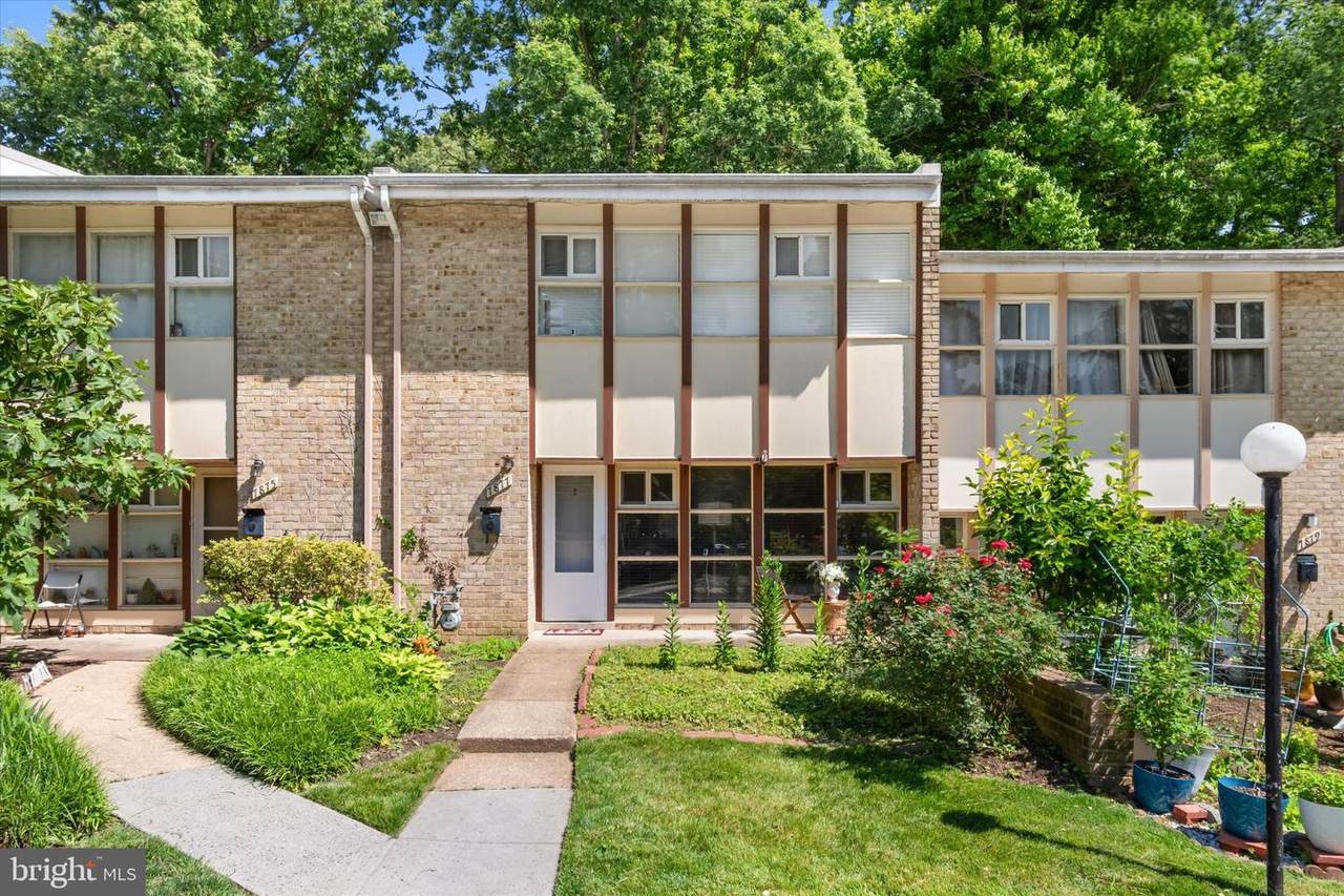 7877 Patriot Drive - Photo 1