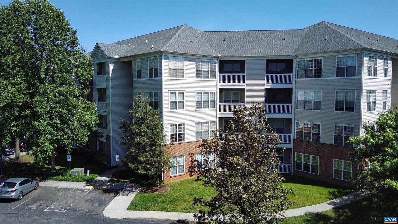 270 Riverbend Dr - Photo 1