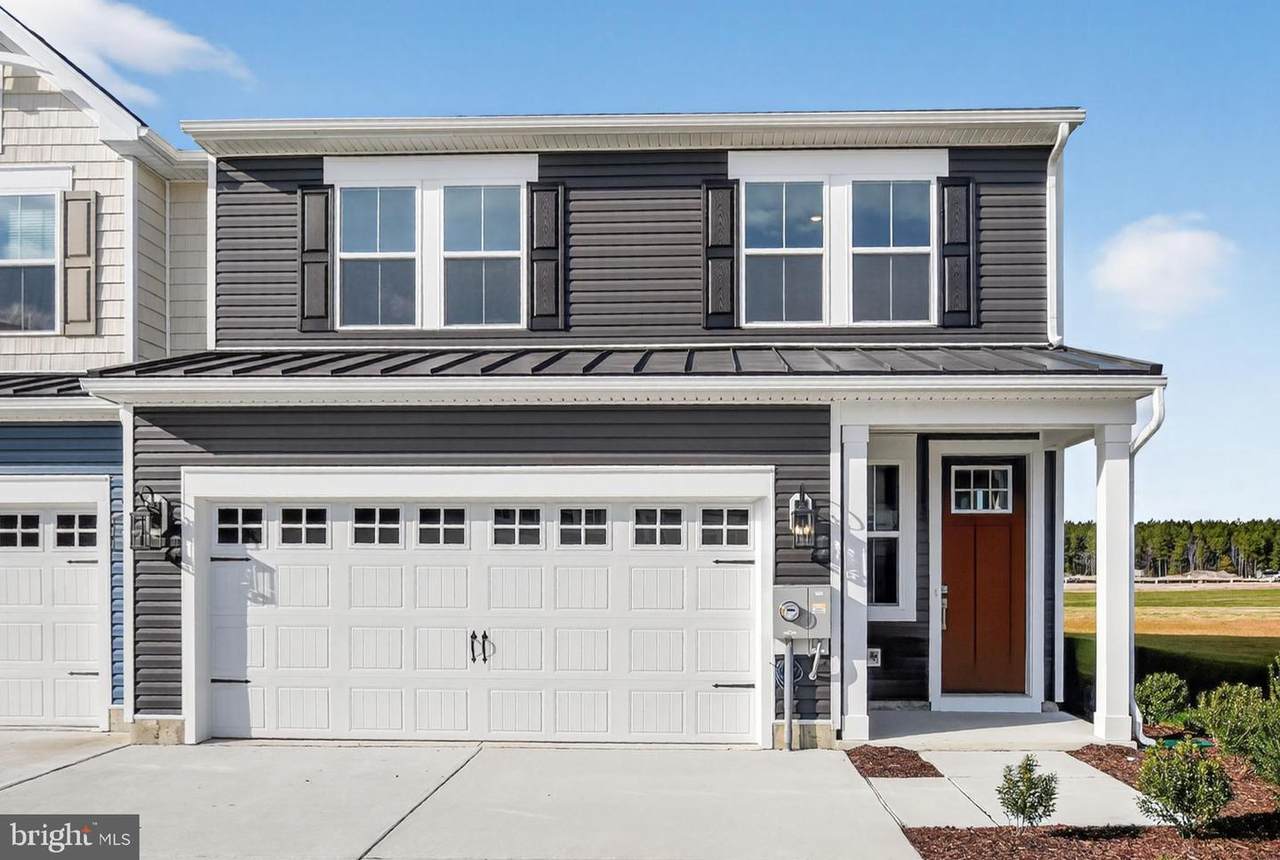 20527 Spyglass Circle - Photo 1