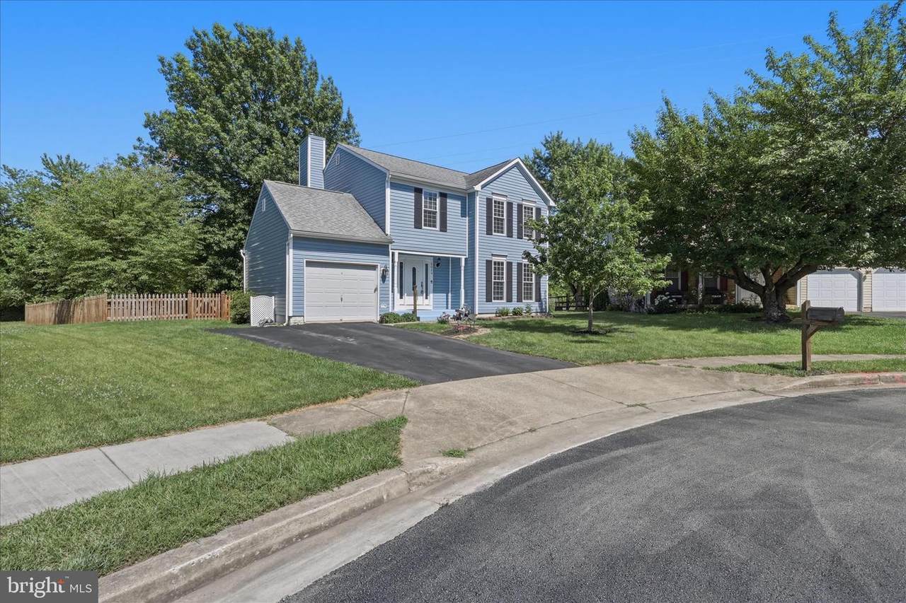 5024 Mallard Lane - Photo 1