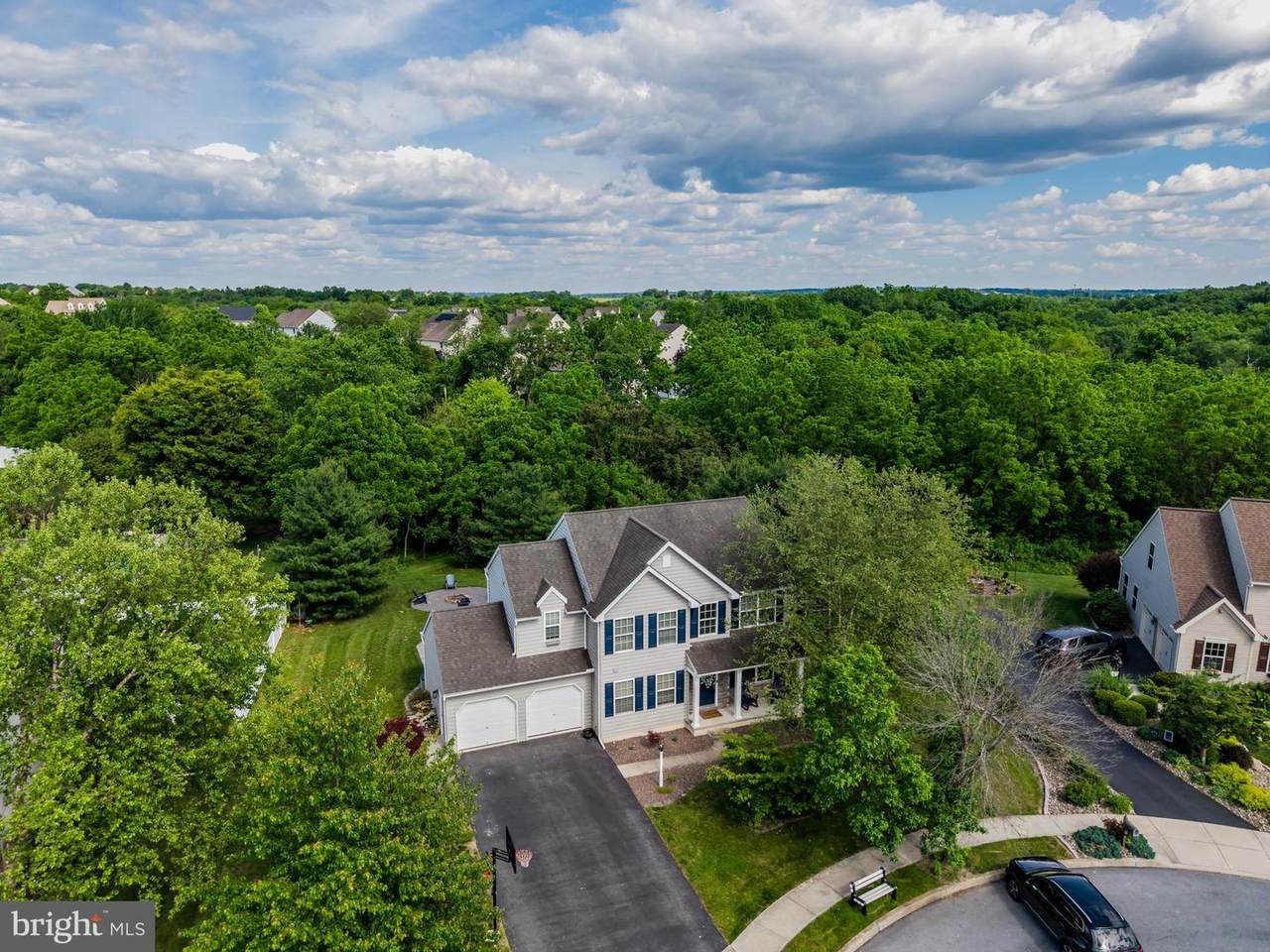 1805 Boxwood Cove - Photo 1