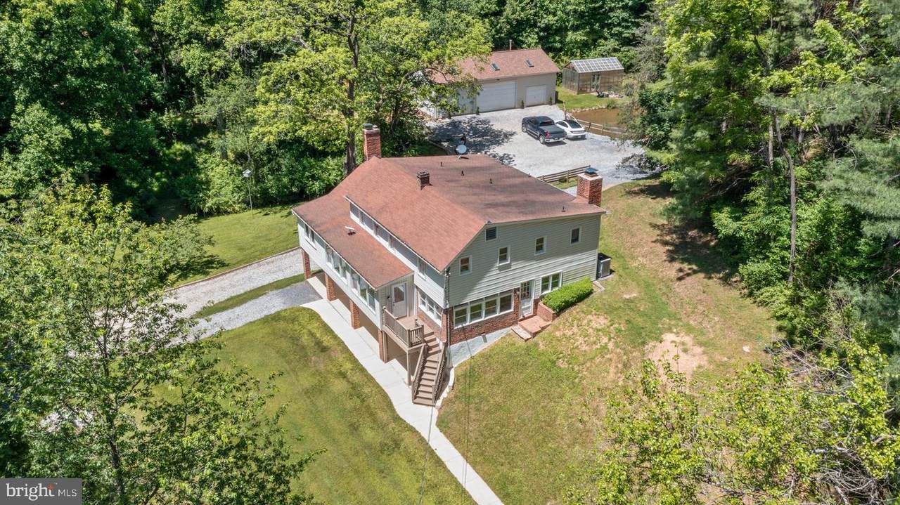 2816 Littlestown Pike - Photo 1