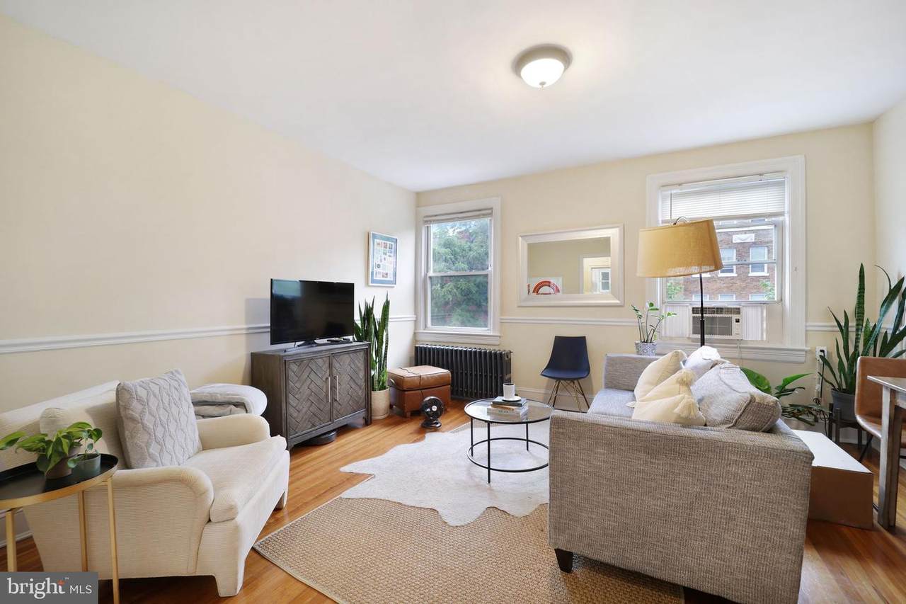 1426 12TH Street - Photo 1
