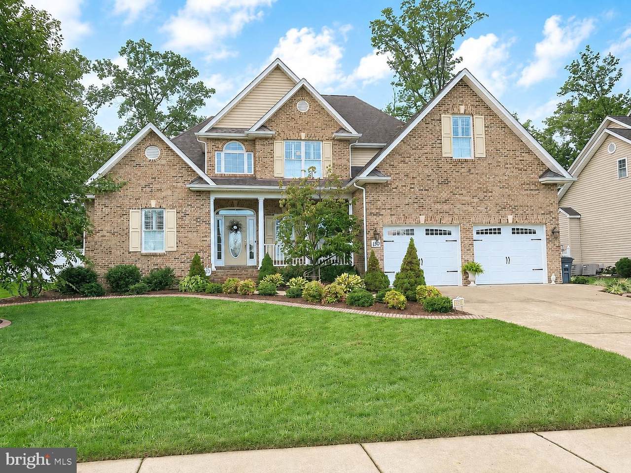 130 Travis Court - Photo 1