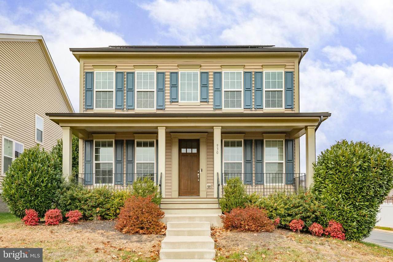 930 Forsythia Lane - Photo 1
