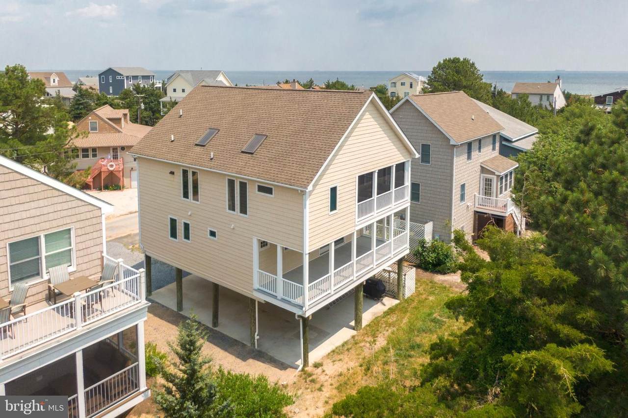 13 California Avenue - Photo 1