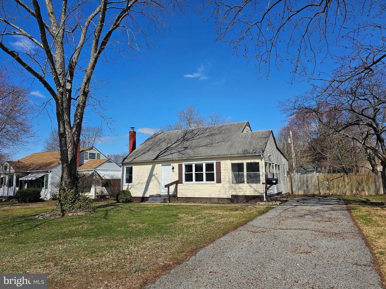 73 Upland Avenue - Photo 1