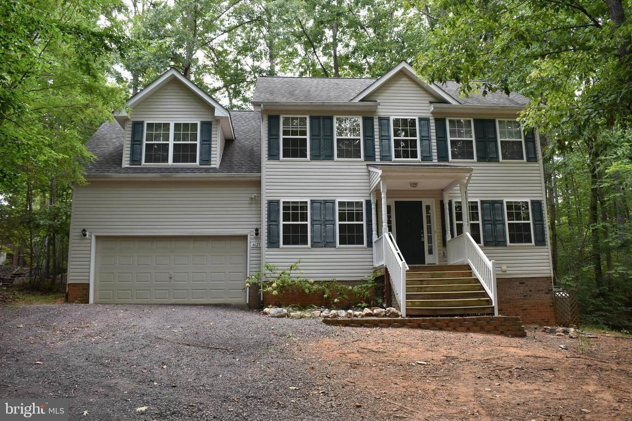 4623 Lakeview Parkway - Photo 1