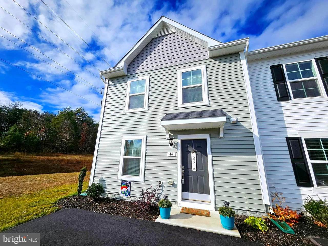 44 Scrub Pine Court - Photo 1
