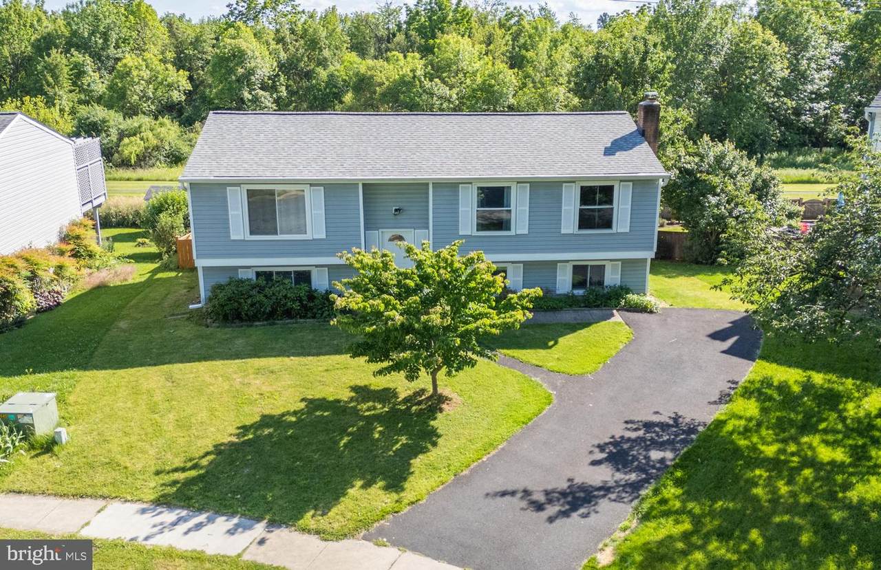 5690 Pebble Drive - Photo 1