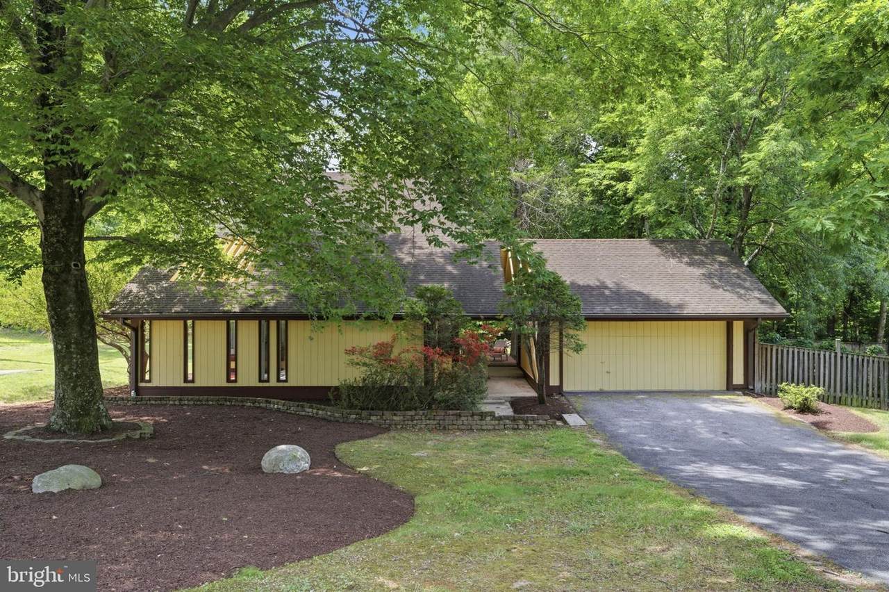 817 Tantallon Drive - Photo 1