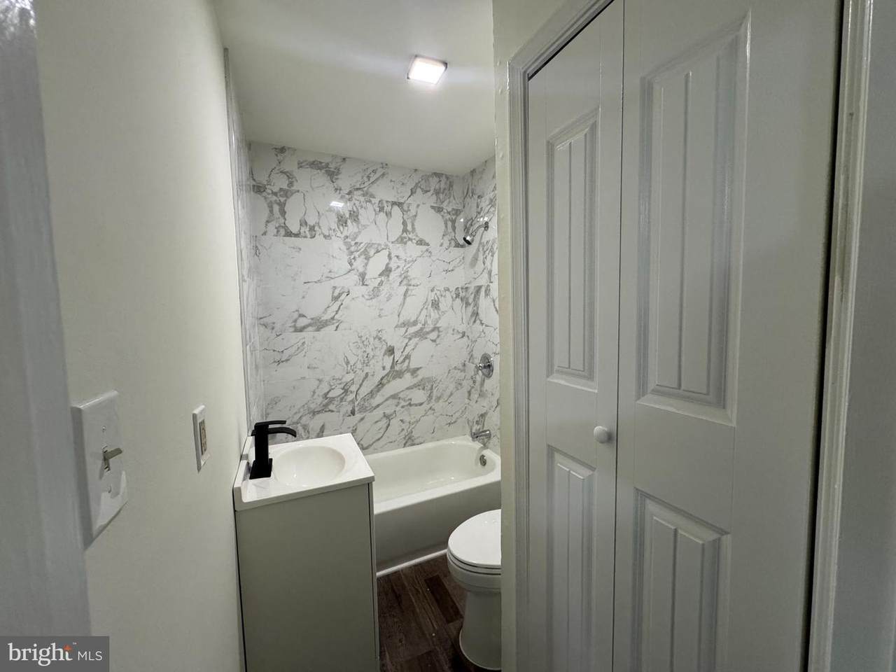 https://bt-photos.global.ssl.fastly.net/brightmls/1280_boomver_1_804996871814-2.jpg