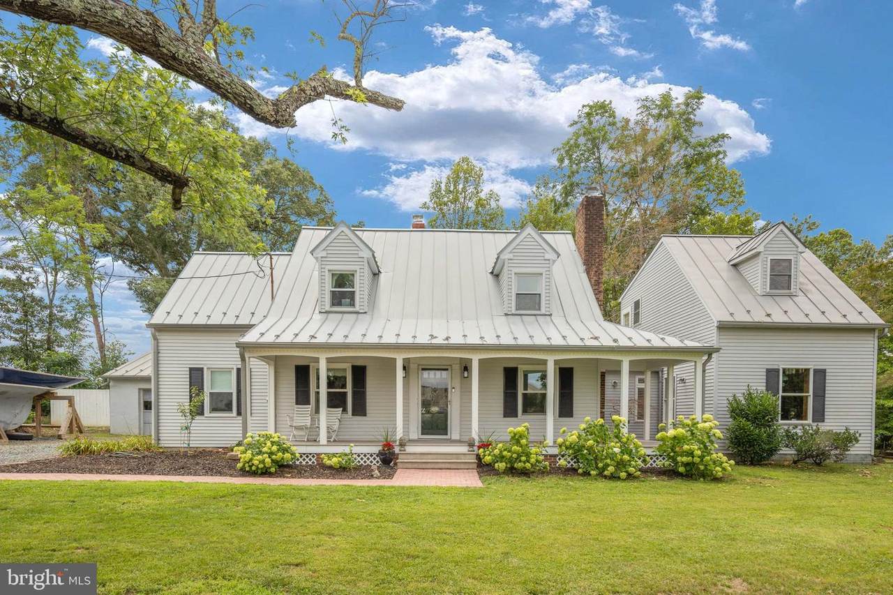 1372 Courthouse Road - Photo 1