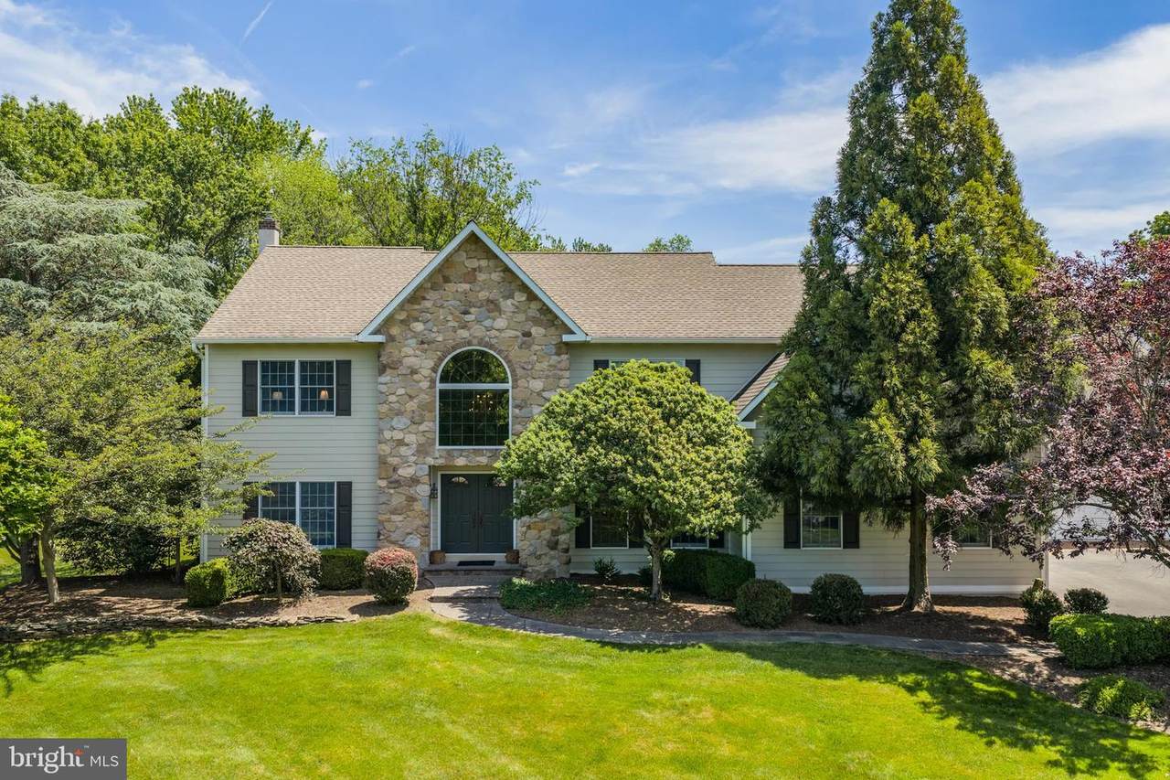 1203 Slough Drive - Photo 1