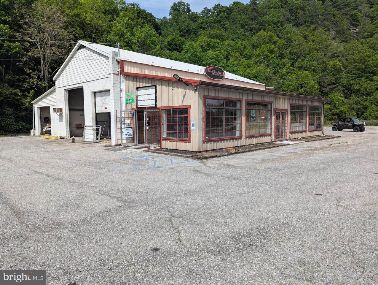 14367 Lincoln Highway - Photo 1
