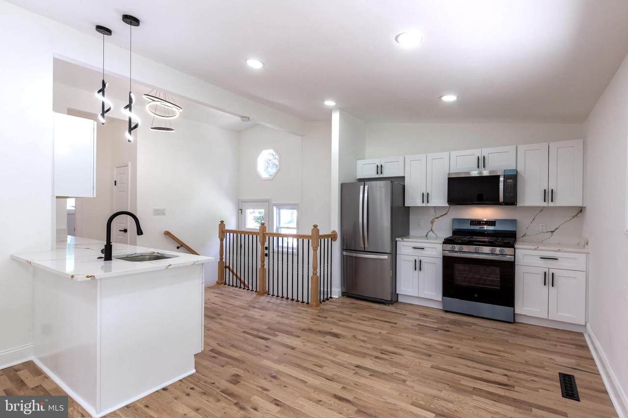 8206 Arrowhead Road - Photo 1