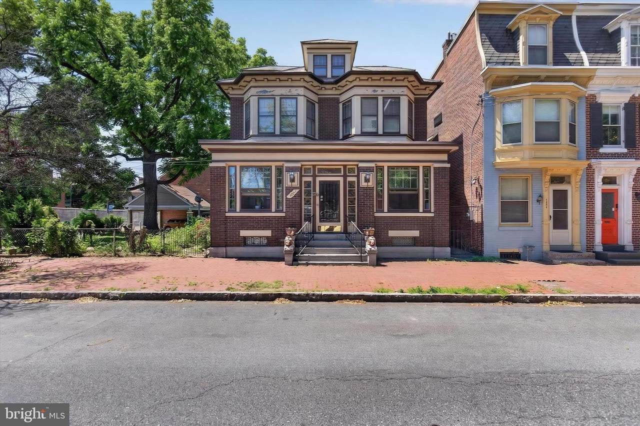 1222 Green Street - Photo 1