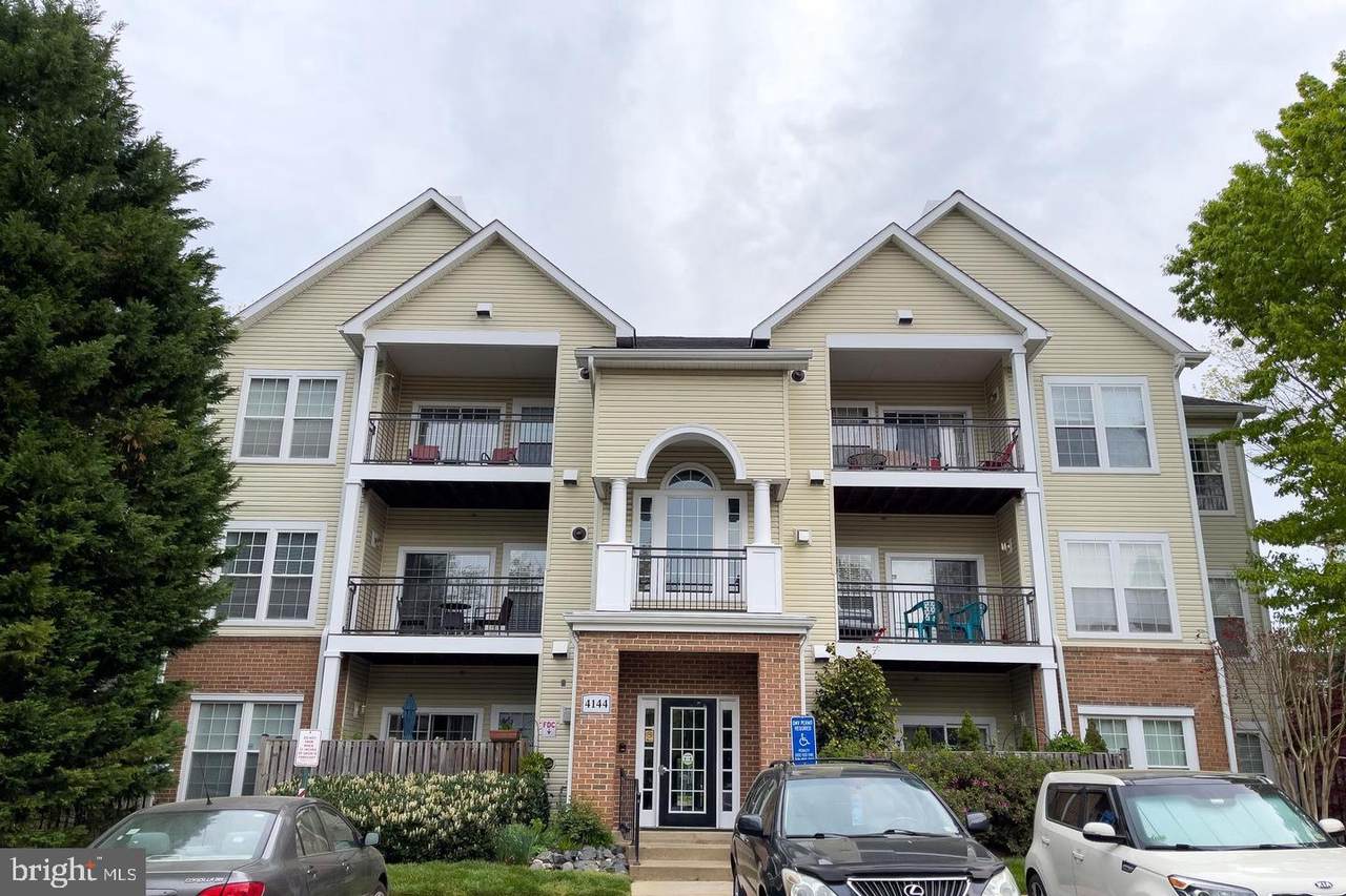 4144 Fountainside Lane - Photo 1