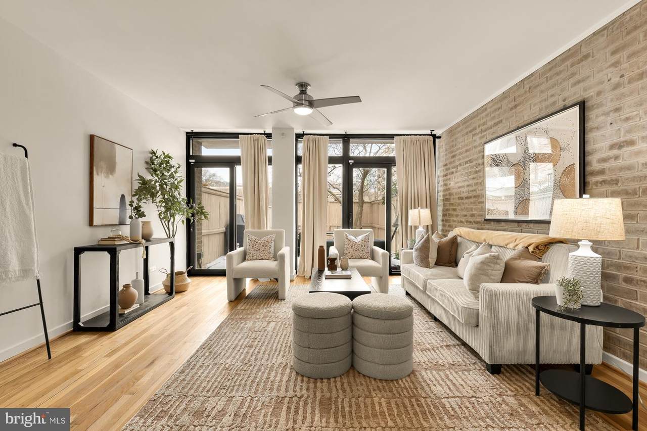 363 N Street - Photo 1