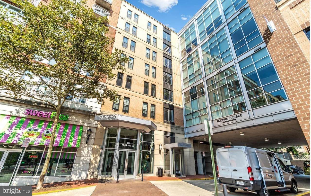 444 Broad Street - Photo 1