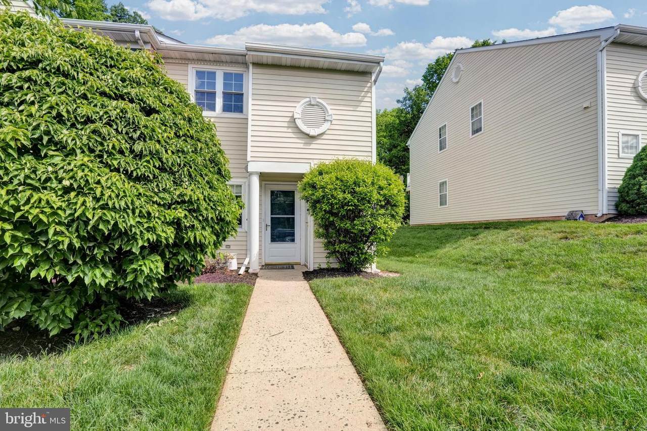 1732 Rosewood Court - Photo 1