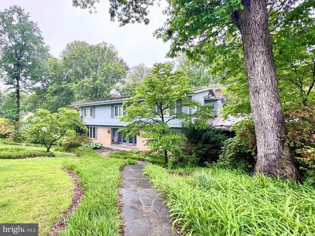 1430 Carrington Lane - Photo 1