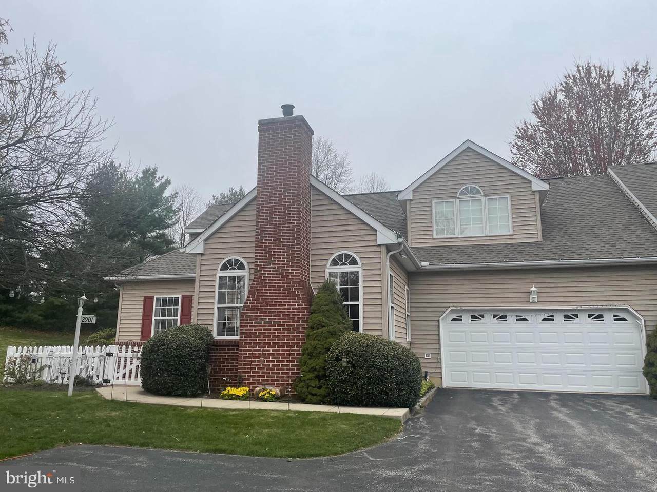 2901 Century Lane - Photo 1