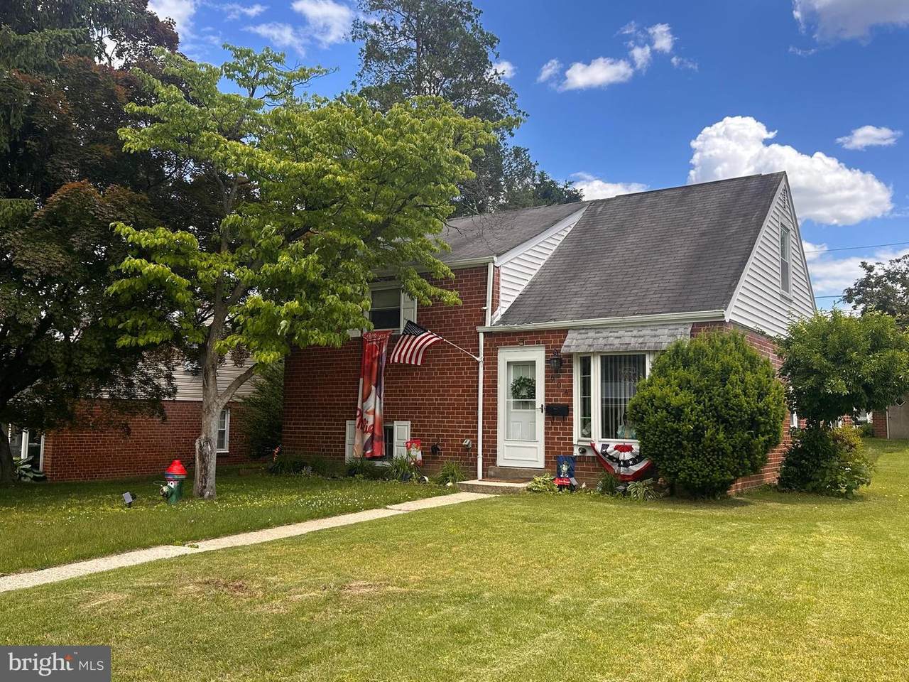 904 Scotia Road - Photo 1