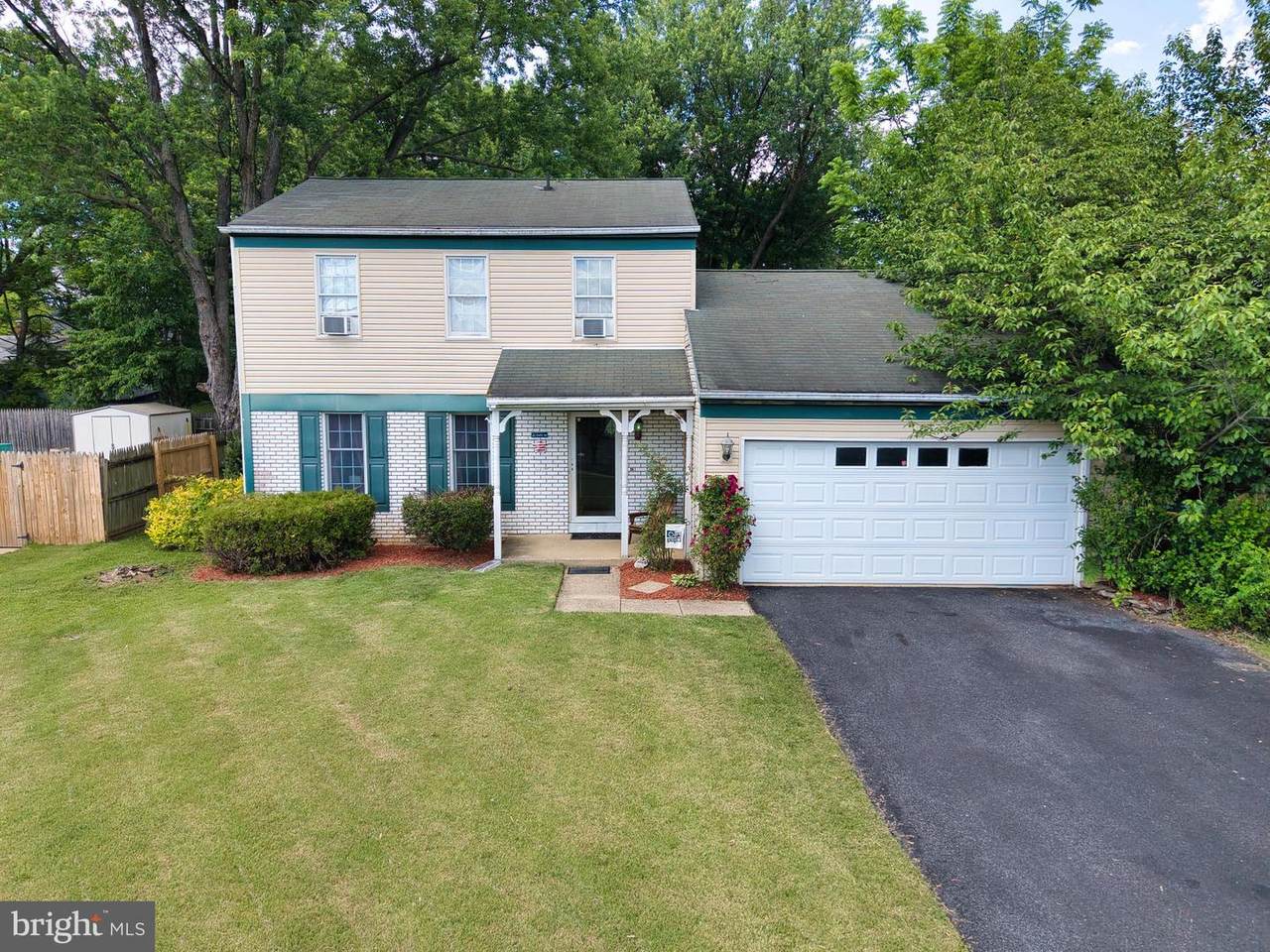 100 Nestside Court - Photo 1