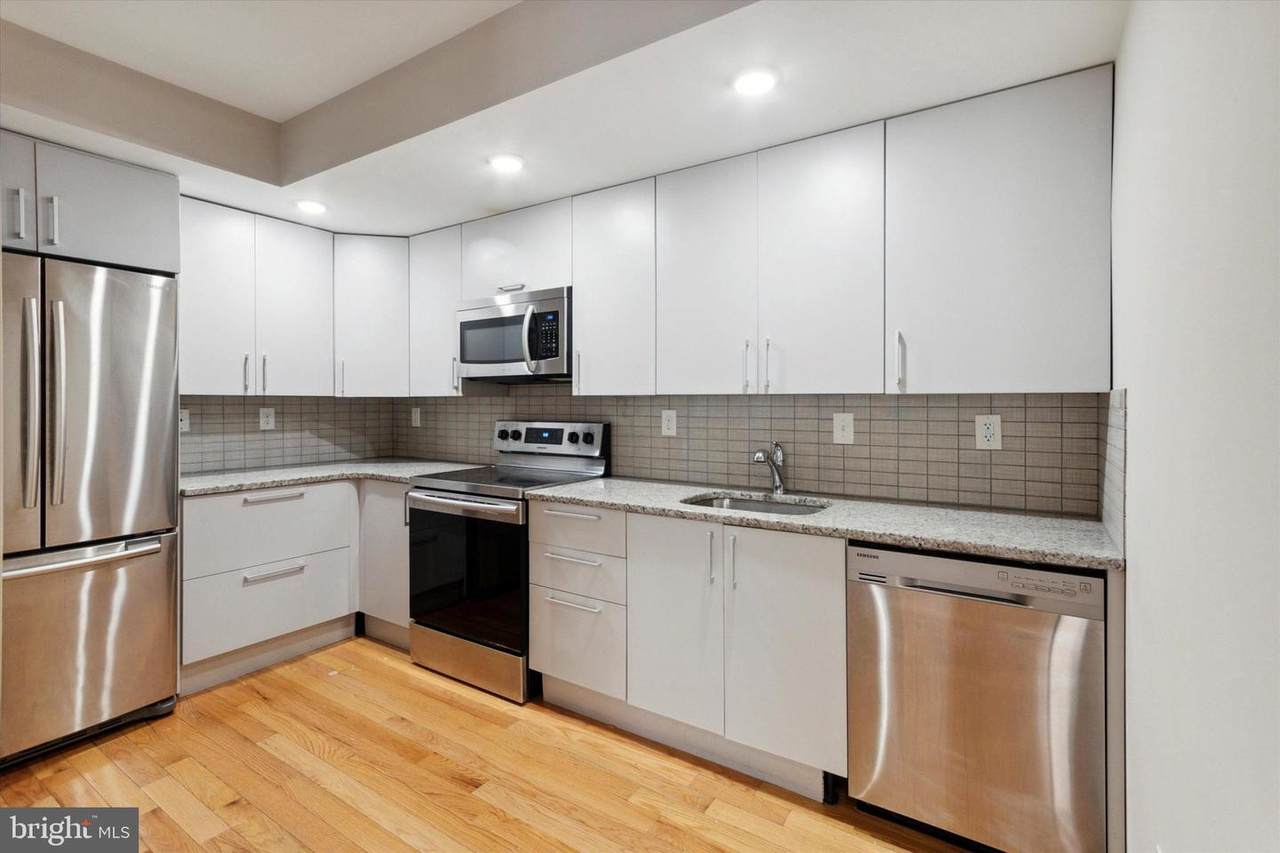 1819-21 Ginnodo Street - Photo 1