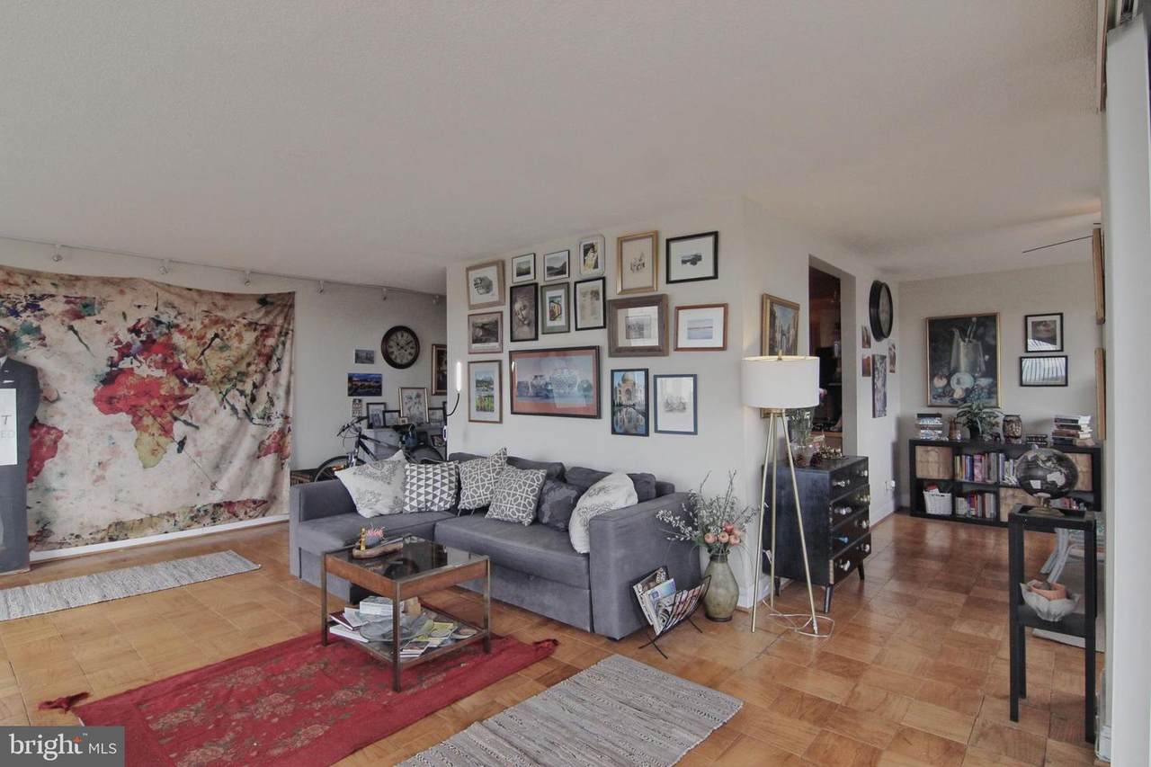 4515 Willard Avenue - Photo 1