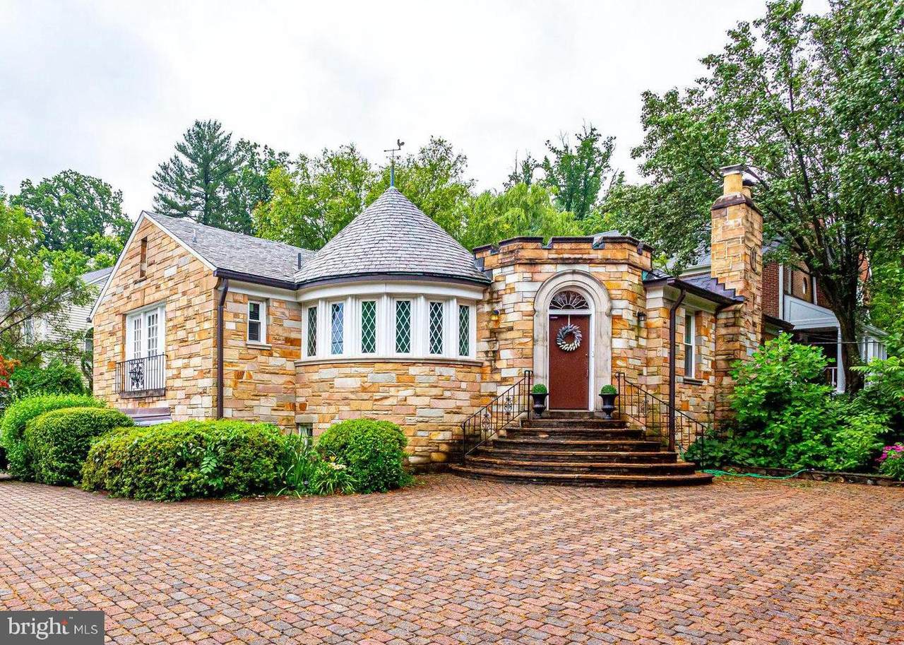 8212 Old Georgetown Road - Photo 1