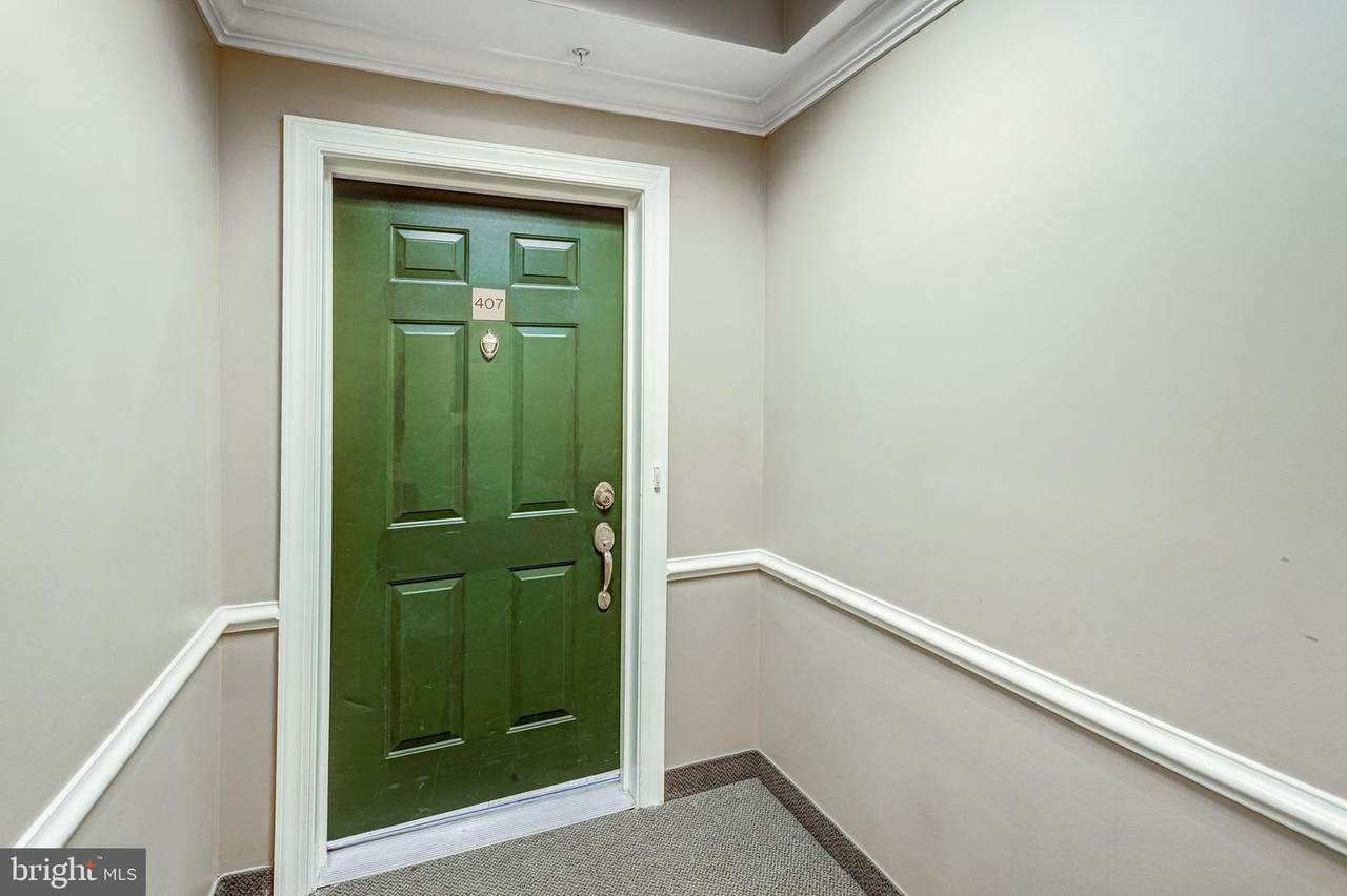 https://bt-photos.global.ssl.fastly.net/brightmls/1280_boomver_1_805004128982-2.jpg