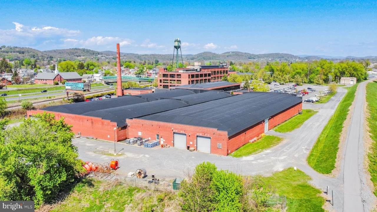 1000 Commerce Park Drive B - Photo 1