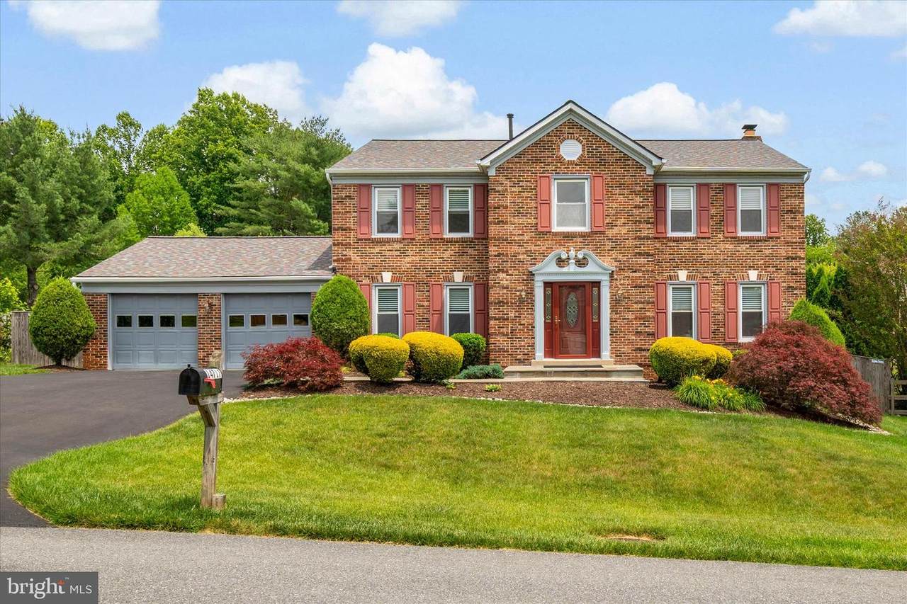14717 Laurelwood Lane - Photo 1