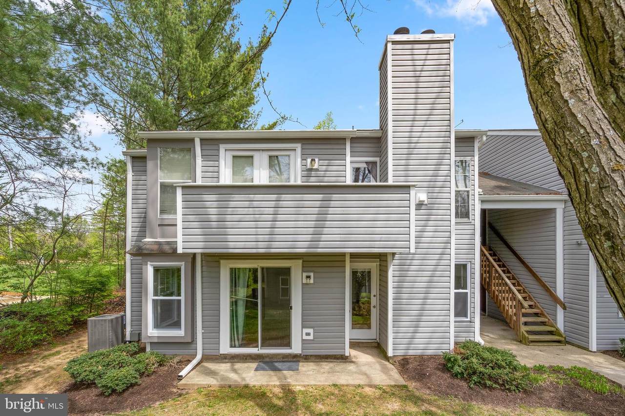 3925 Greencastle Road - Photo 1
