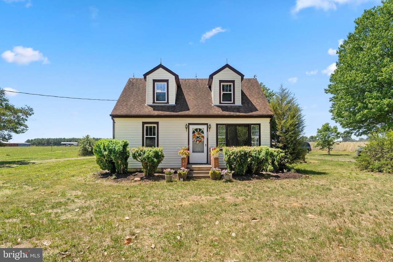 9256 Stonewall Jackson Road - Photo 1