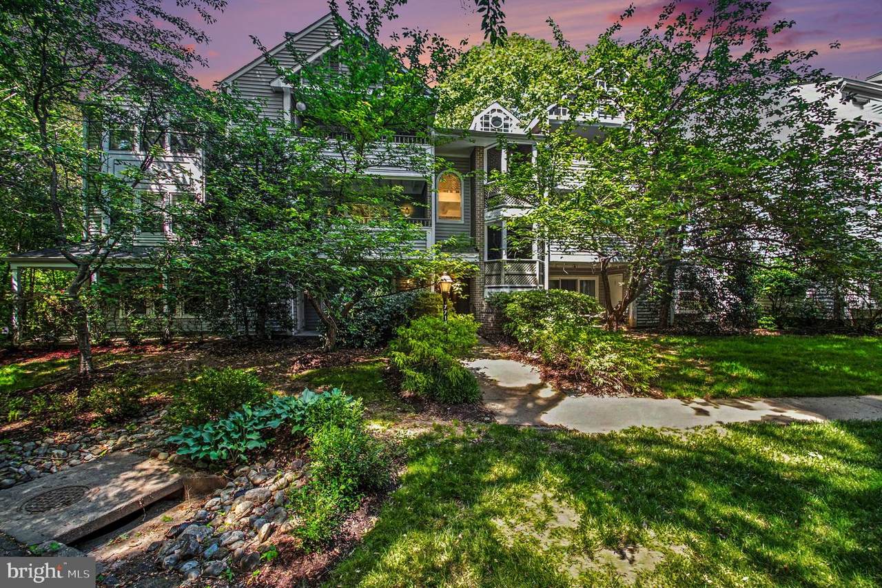 7718 Lafayette Forest Drive - Photo 1
