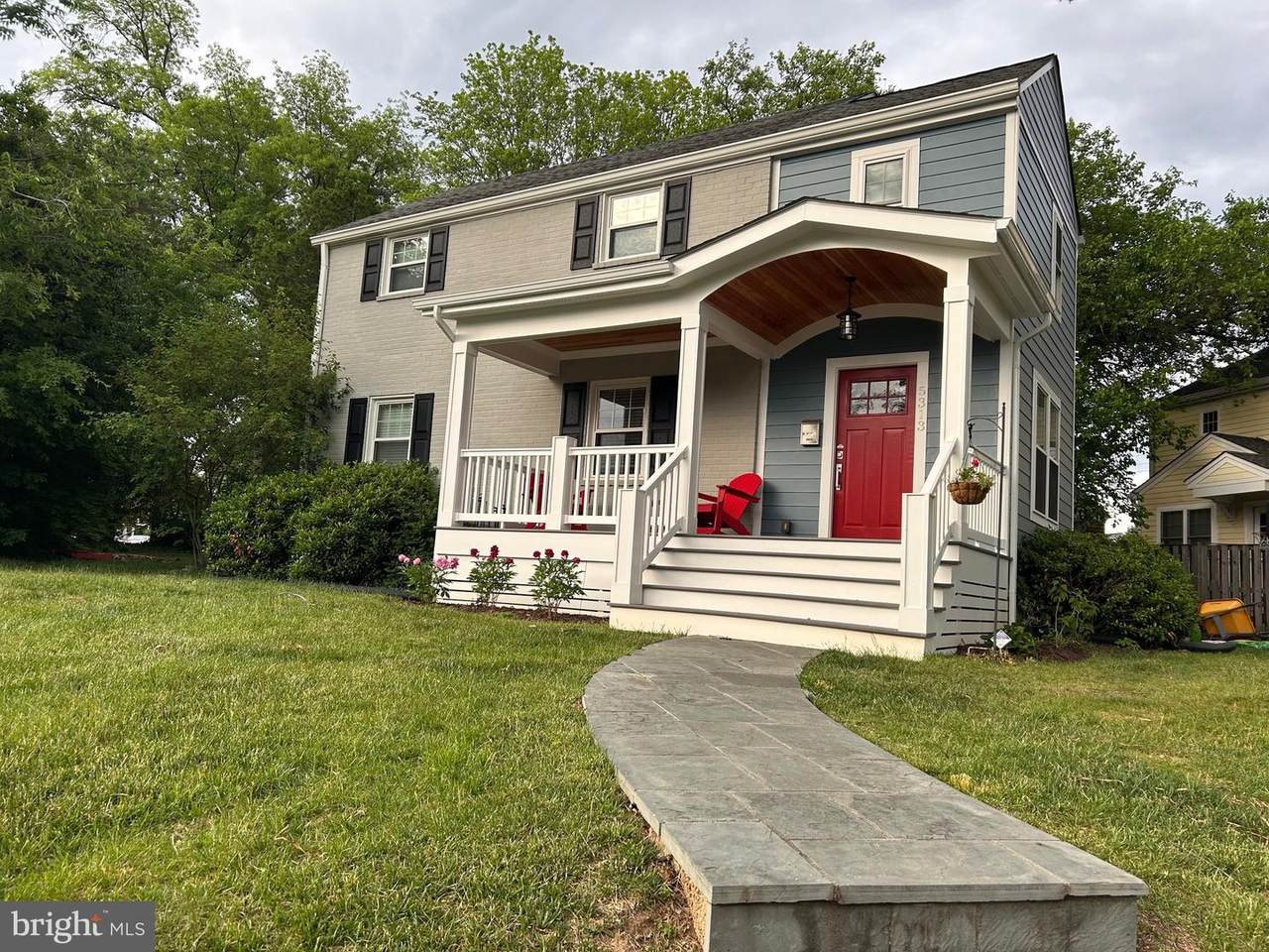 5313 2ND Street - Photo 1