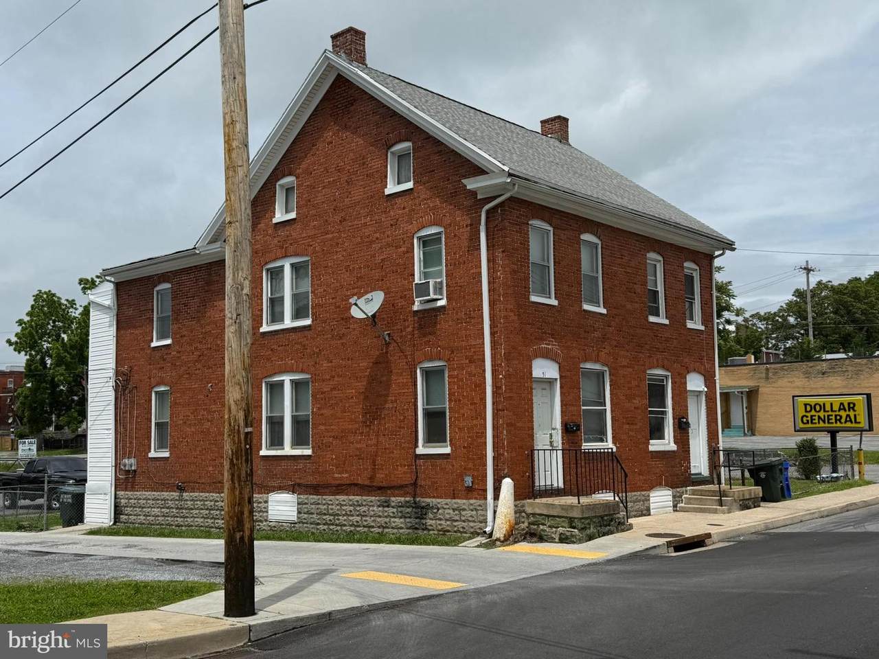 51 Cannon Avenue - Photo 1