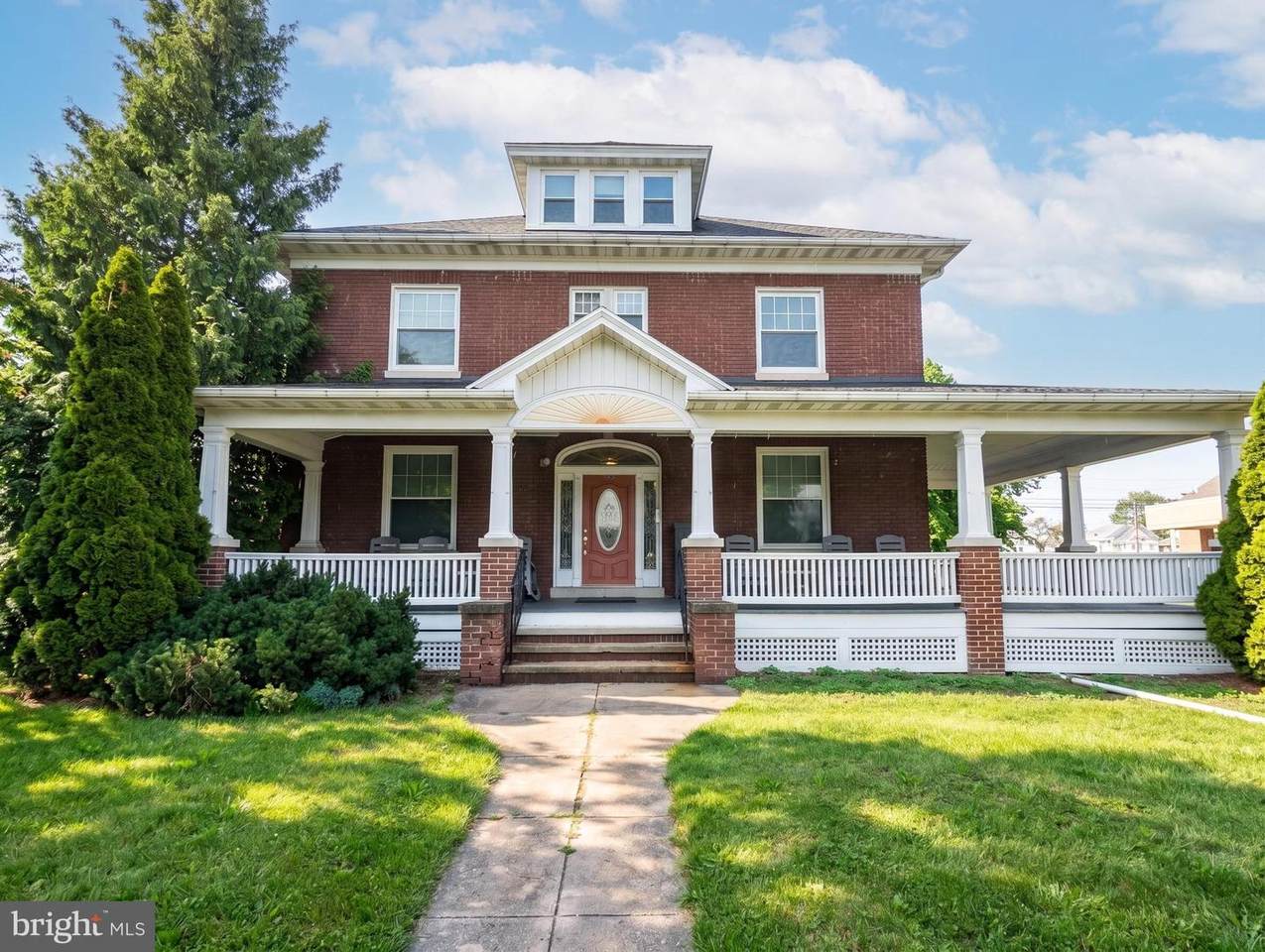 359 Main - Photo 1
